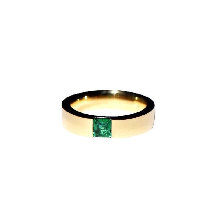 Emerald Gold Ring